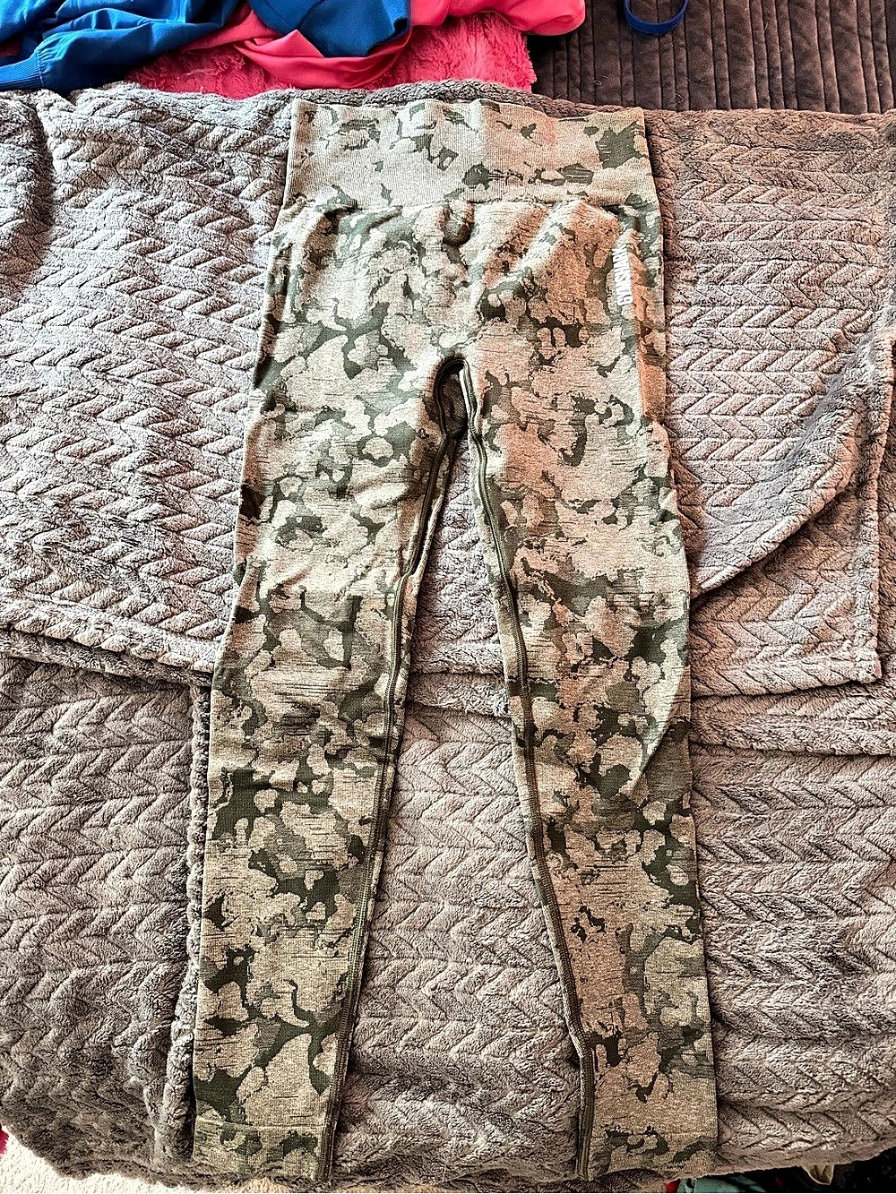 Gymshark Adapt Camo Seamless Leggings Green